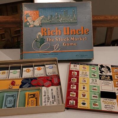 Lot 132: 1955 Rich Uncle The Stock Market Game
