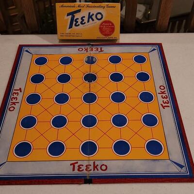 Lot 134: TEEKO - A Game of Skill