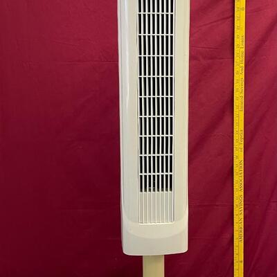 Hawaiian Breeze oscillating tower fan