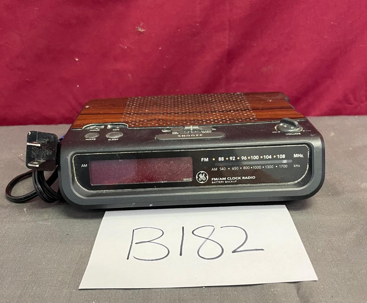 GE FM/AM clock radio