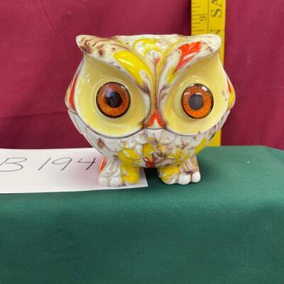 Vintage ceramic owl candle holder
