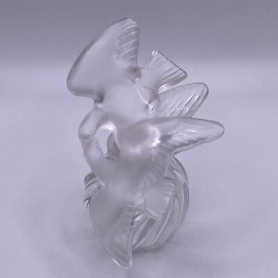 Lalique Perfume Bottle for â€œLâ€™air du Tempsâ€ Perfume by Nina Ricci