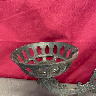Cast iron, swing arm, oil/candle lamp holder