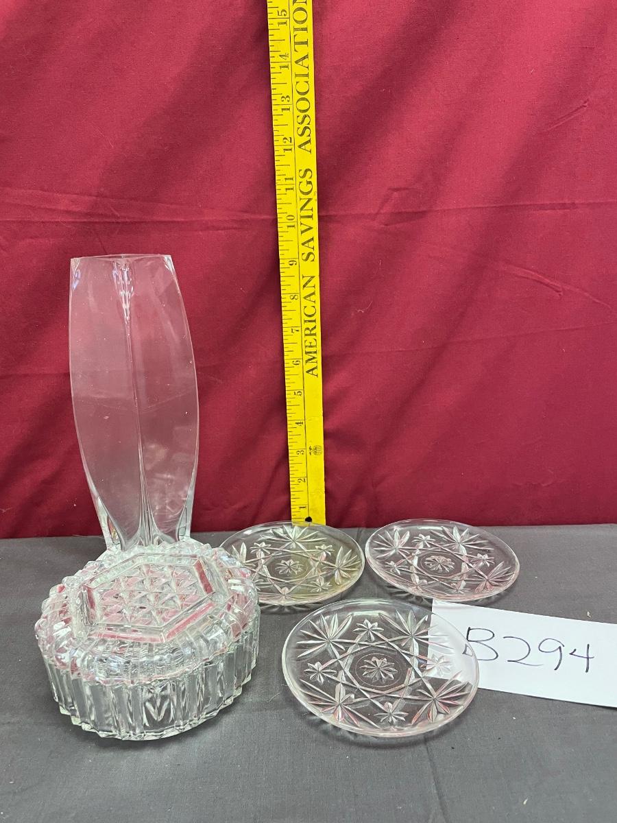 3starburst coasters, trinket box and vase