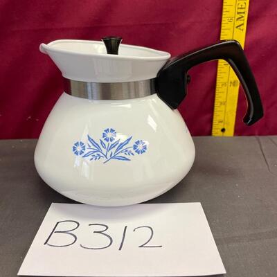 Corning ware 6 cup teapot