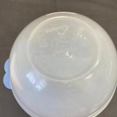 Tupperware 12 cup bowl & lid