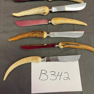 Set of 6 antler knives