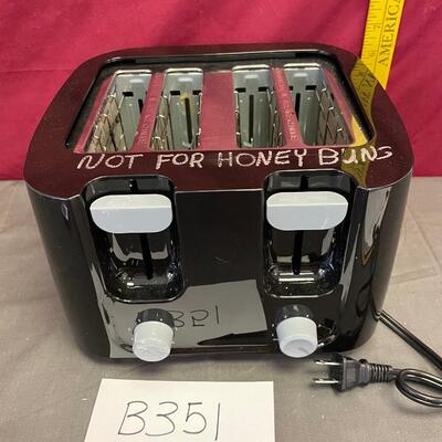 Continental 4 slice toaster