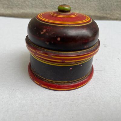 Vintage wood trinket box