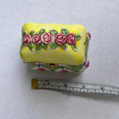 Rose purse trinket box