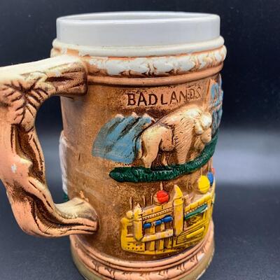 Vintage Mt Rushmore Badlands Corn Palace Ceramic Beer Stein - 5.5â€ high x 4.5â€ wide approx