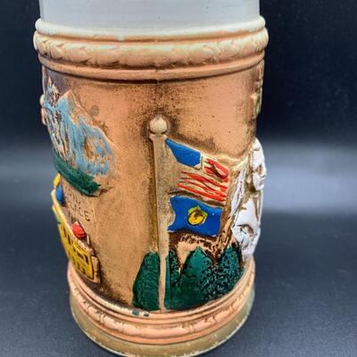 Vintage Mt Rushmore Badlands Corn Palace Ceramic Beer Stein - 5.5â€ high x 4.5â€ wide approx
