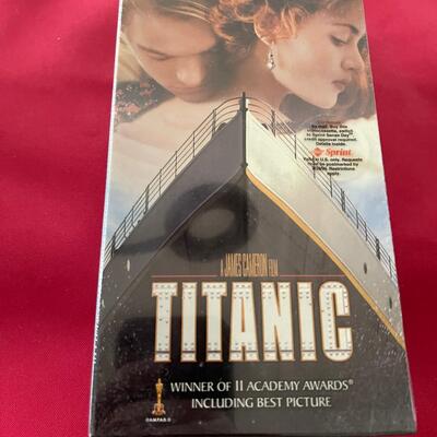 VHS - Titanic double Tape - New old Stock - sealed