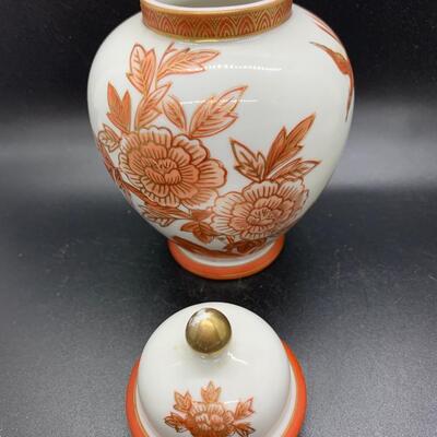 3 Japanese Pieces Jar & 2 Vases - various sizes