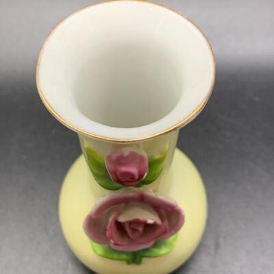 3 Japanese Pieces Jar & 2 Vases - various sizes