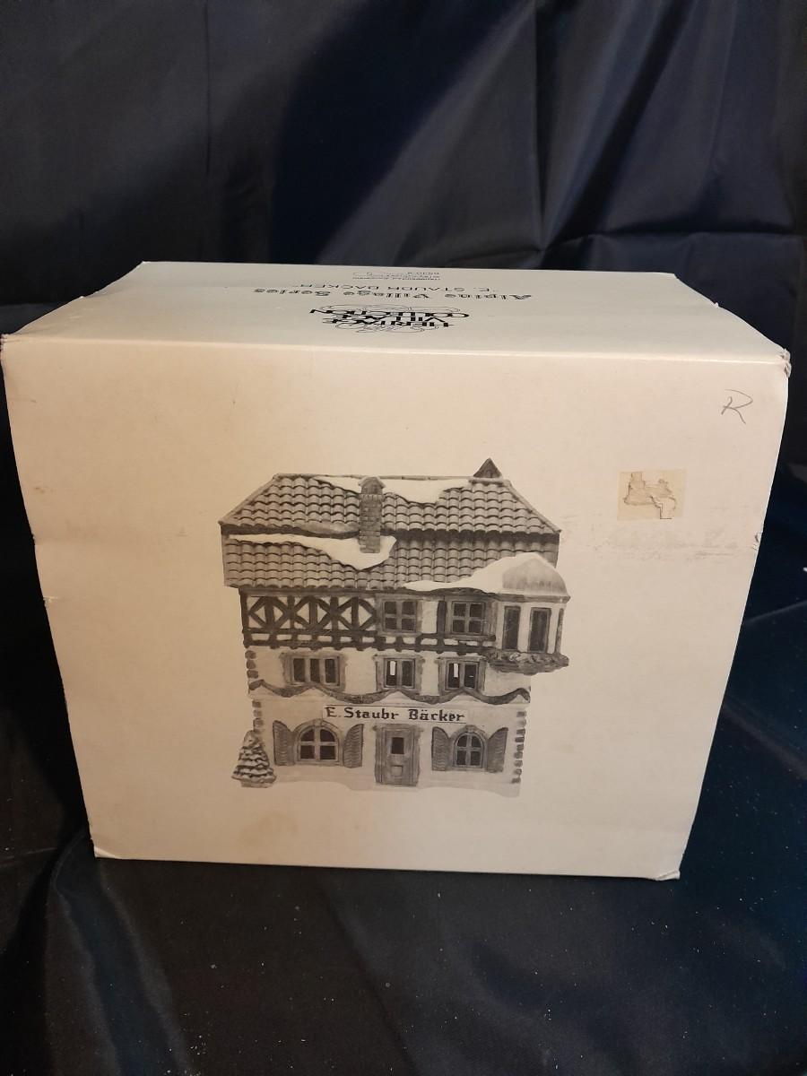 LOT 46 DEPT. 56 HERITAGE VILLAGE ALPINE VILLAGE SERIES E. STAUBR BACKER ...