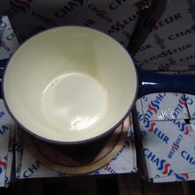 Chasseur Fondue Pot- Enameled Cast Iron- 1 set  (#72-A)