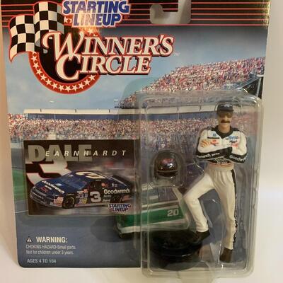 Nascar Winners Circle Dale Earnhardt 1999 Series & Dale Earnhardt Action Figure + Card 1999 Winners Circle Starting Line Up & 1997...