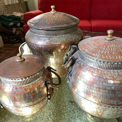 LOT 37  GROUP OF 3 TURKISH COOKING POTS W/LIDS BRASS FINIAL & HANDLES