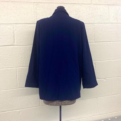 SAG HARBOR PETITE - BEAUTIFUL WOMENâ€™S BLAZER - SIZE 16