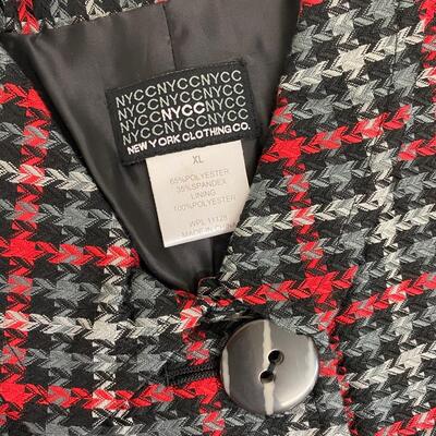 NEW YORK CLOTHING COMPANY - WOMENâ€™S LIGHT COAT - SIZE XL