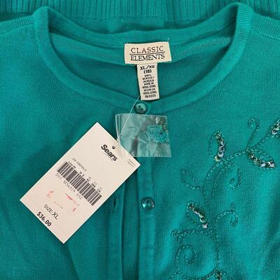 NWT - CLASSIC ELEMENTS - DETAILED BUTTON UP WOMENâ€™S CARDIGAN - SIZE XL