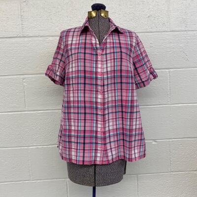 WHITE STAG - FUN PLAID WOMENâ€™S TOP - SIZE L