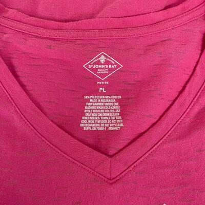 ST. JOHNâ€™S BAY - LIGHTWEIGHT WOMENâ€™S TOP - SIZE L PETITE
