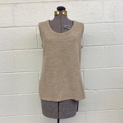 EAST 5TH - SHIMMERY WOMENâ€™S TOP - SIZE L
