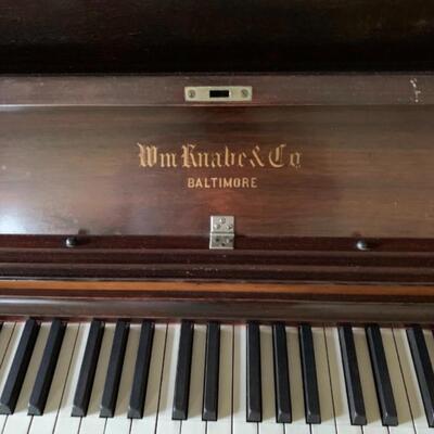 Antique mid to late 1880s upright Piano Wm Knabe & Co. - working condition