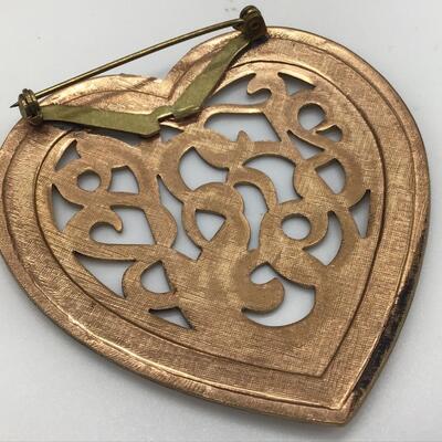 Large Vintage scroll Heart pin