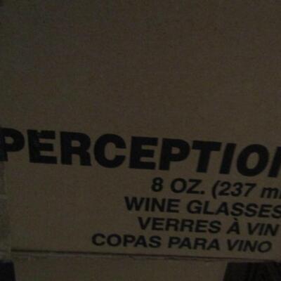Libbey (3064) Perception 8 Ounce Wine Glass- 8 Dozen (#96)