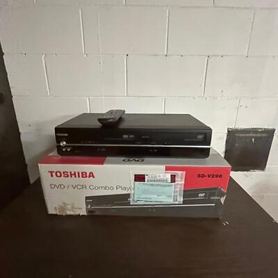 Toshiba DVD/VCR Combo (BS-MG)