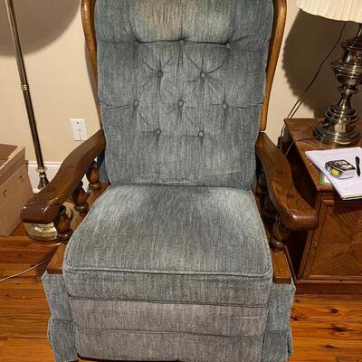 Vintage Wood Trim Lazy Boy Rocker/Recliner