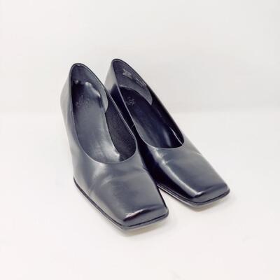 STUDIO LIFE STRIDE LEATHER WOMEN'S SHOES SIZE 10M