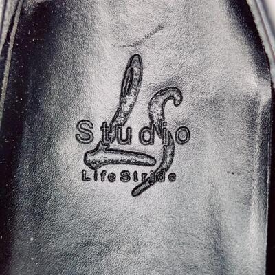 STUDIO LIFE STRIDE LEATHER WOMEN'S SHOES SIZE 10M