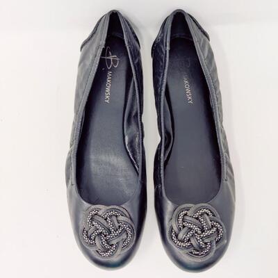 B MAKOWSKY WOMEN'S BLACK FLATS SIZE 10 M