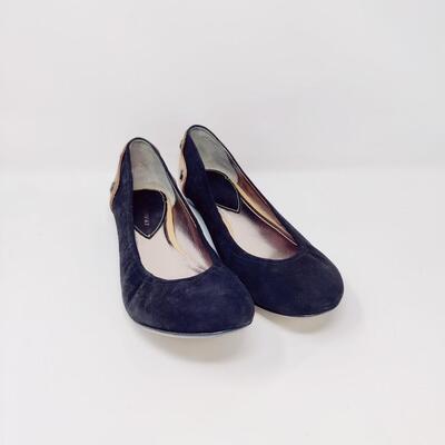B MAKOWSKY WOMEN'S BLACK FLAT W/ TAN HEEL SIZE 10 M