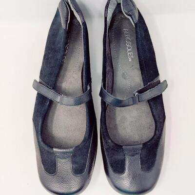 AEROSOLES WOMEN'S BLACK LEATHER FLATS SIZE 10 M