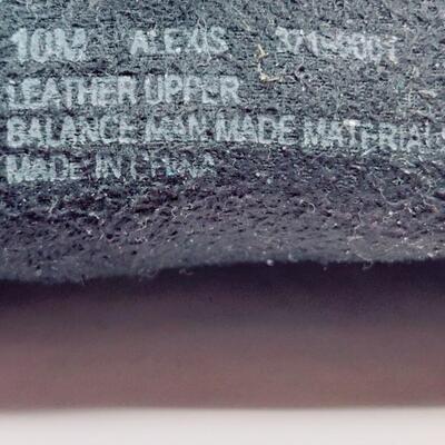 ISAAC MIZRAHI LIVE! WOMEN'S BLACK LEATHER FLATS SIZE 10 M