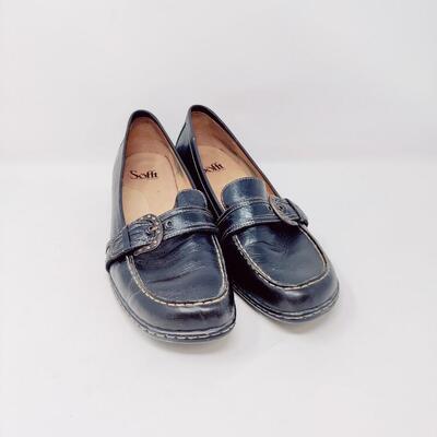 SOFFT WOMEN'S BLACK LEATHER FLATS SIZE 10 M