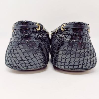 ISAAC MIZRAHI LIVE! WOMEN'S BLACK TEXTURED LEATHER FLATS SIZE 10 M