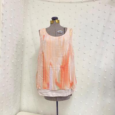 APT. 9 - SUPER CUTE WOMENâ€™S TOP - SIZE XL