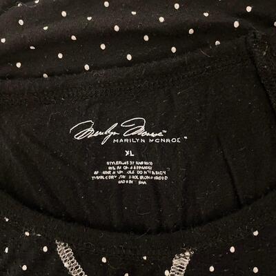 MARILYN MONROE - COMFY WOMENâ€™S NIGHTGOWN - SIZE XL