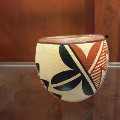 Jemez Pueblo Pot