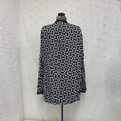 MICHAEL KORS - FASHIONABLE WOMENâ€™S TOP - SIZE XL
