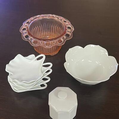 Spoon sideboard and glases