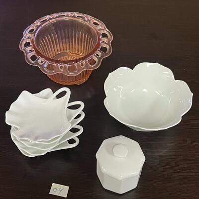 Spoon sideboard and glases