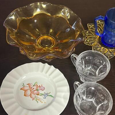 Variety of kitchen items and decorative glazing