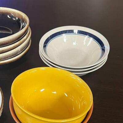 Varieties of bowls